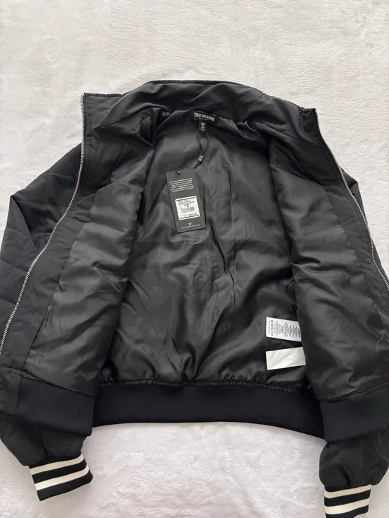 TRUE RELIGION Horseshoe Quilted Black Zip Up Bomber Jacket--NWT--M - Picture 8 of 16